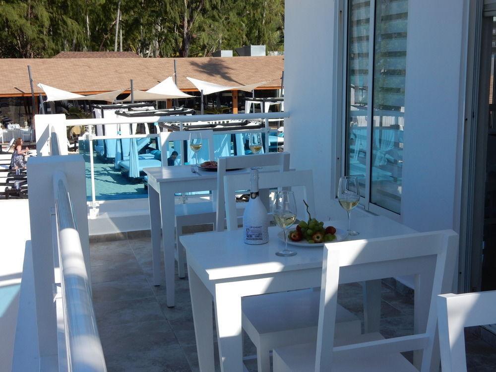Apartahotel Green Coast Bavaro Exterior photo