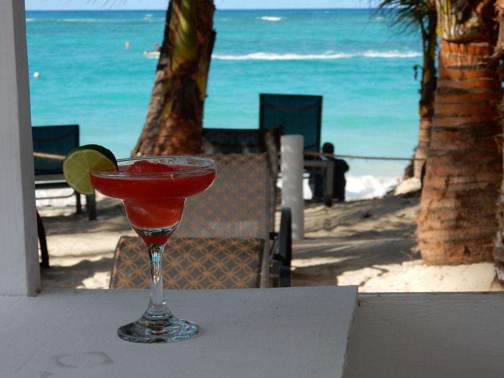 Apartahotel Green Coast Bavaro Exterior photo
